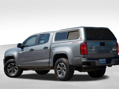 Used 2021 Chevrolet Colorado Z71 AWD/4WD image 7