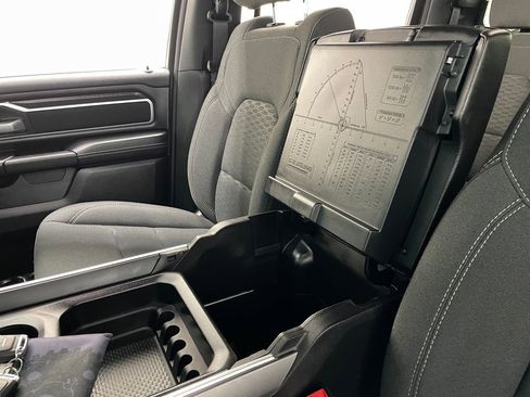 Used 2025 RAM 1500 Big Horn AWD/4WD image 33