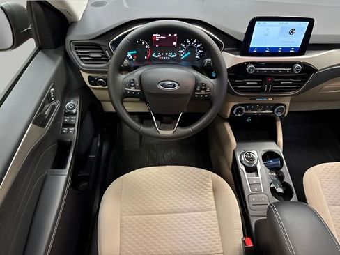 Used 2022 Ford Escape SE w/ Convenience Package image 11