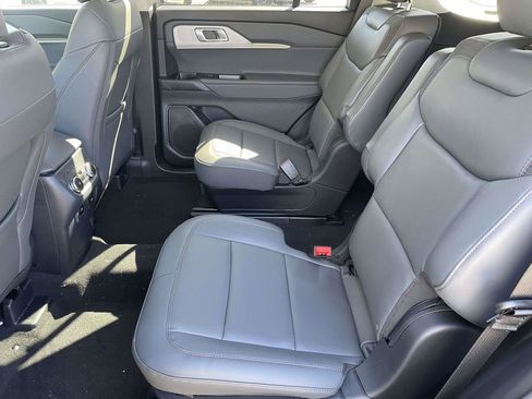 New 2026 Ford Explorer Active w/ Active Comfort Package RWD image 12