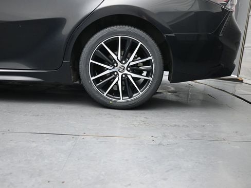 Used 2024 Toyota Camry SE FWD image 14