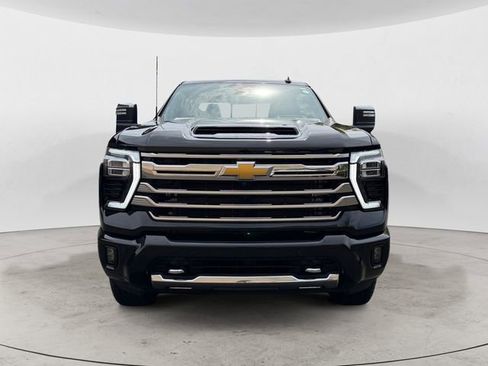 Certified 2025 Chevrolet Silverado 3500 High Country w/ High Country Premium Package AWD/4WD image 8