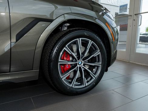 New 2027 BMW X6 M60i w/ Climate Comfort Package AWD/4WD image 4