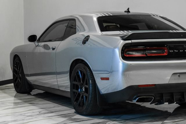 Used 2015 Dodge Challenger R/T Plus RWD image 14