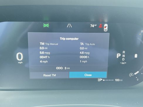 New 2026 Volvo XC60 B5 Ultra w/ Protection Package Premier AWD/4WD image 17