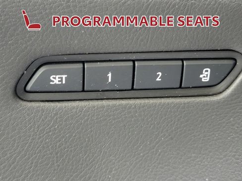 Used 2020 Cadillac XT6 Premium Luxury image 28