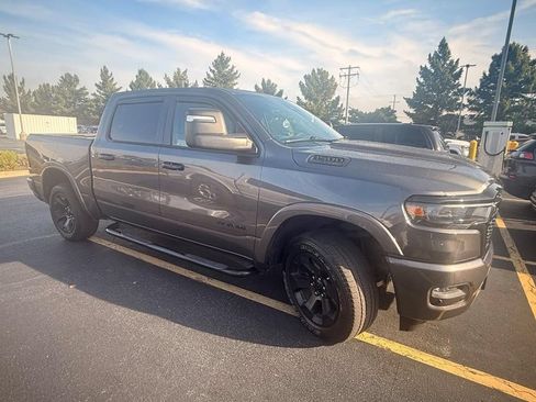 Used 2025 RAM 1500 Big Horn AWD/4WD image 4