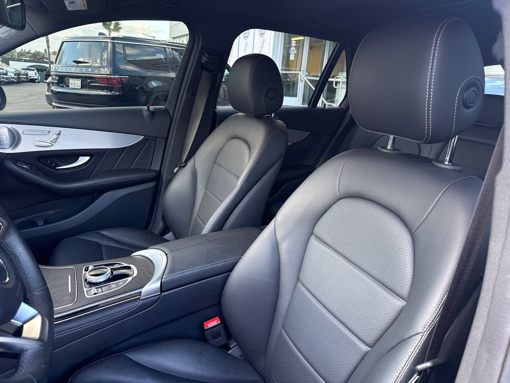 Used 2019 Mercedes-Benz GLC 300 image 16
