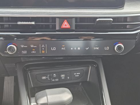 Certified 2025 Kia K5 EX FWD image 17