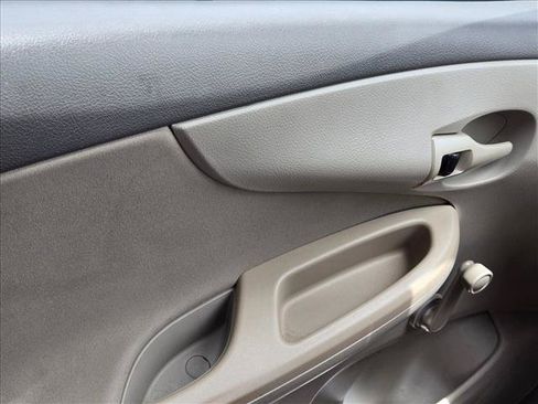 Used 2010 Toyota Corolla S FWD image 13