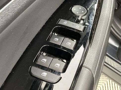 Certified 2023 Kia Sportage EX AWD/4WD image 13