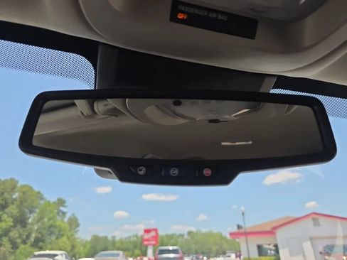 Used 2017 GMC Terrain SLE FWD image 26