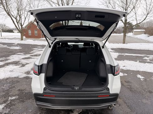 Certified 2026 Honda HR-V Sport image 12