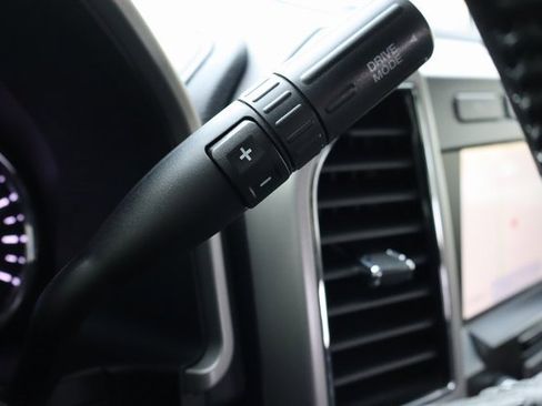 Used 2021 Ford F350 Lariat image 28