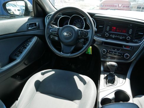 Used 2015 Kia Optima LX FWD image 9