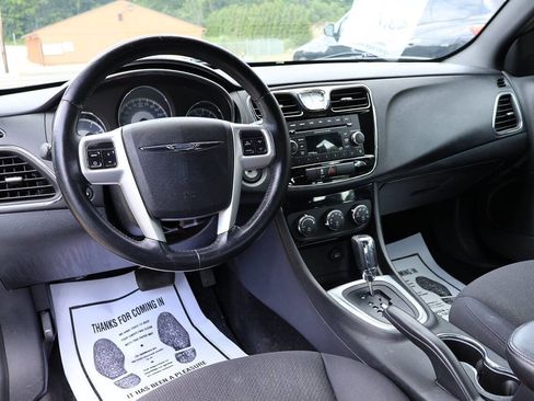 Used 2013 Chrysler 200 Touring FWD image 26