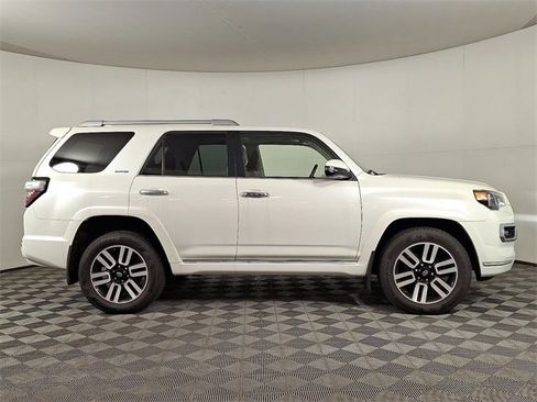 Used 2021 Toyota 4Runner Limited image 10
