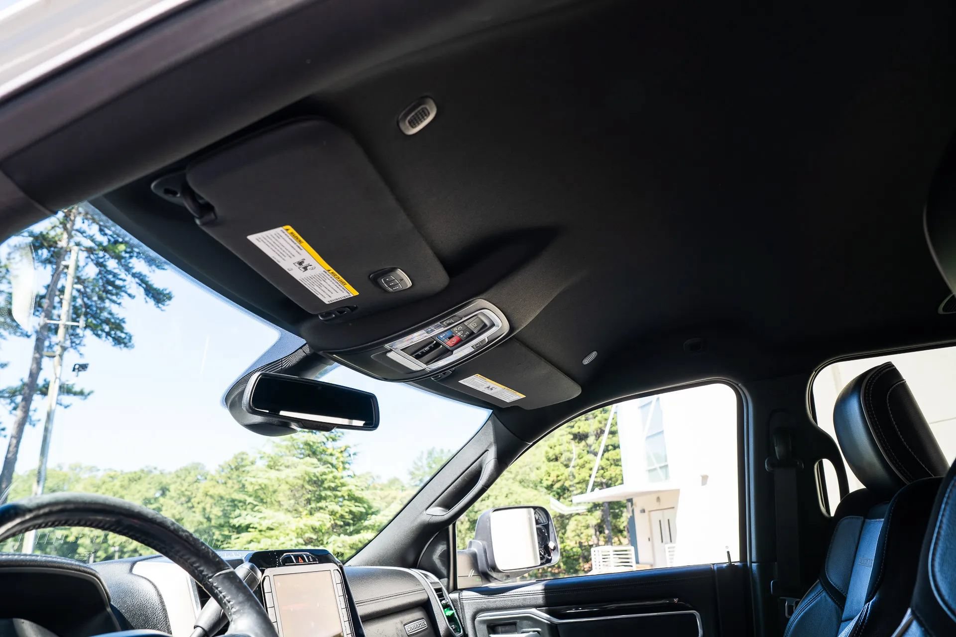 Used 2019 RAM 2500 Laramie w/ Night Edition AWD/4WD image 22