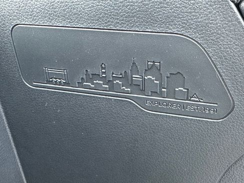 Certified 2025 Ford Explorer ST-Line image 42