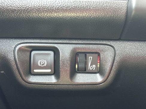 Used 2018 GMC Acadia Denali AWD/4WD image 18