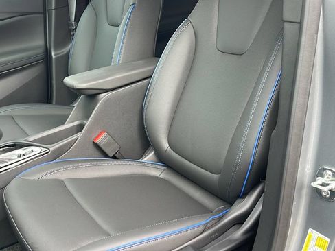 New 2026 Buick Encore GX Sport Touring FWD image 11