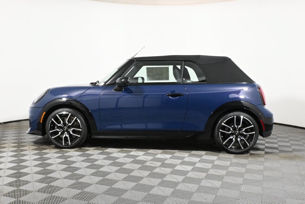 Used 2026 MINI Cooper S FWD image 2
