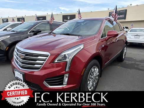 Used 2019 Cadillac XT5 Luxury image 1