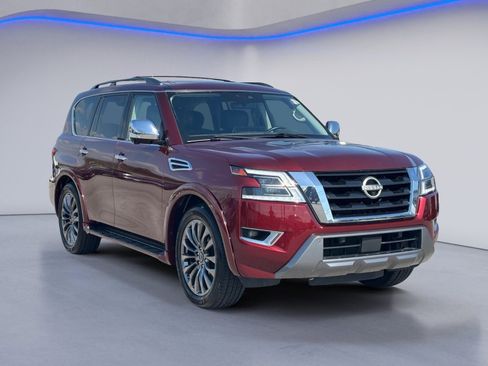 Used 2023 Nissan Armada Platinum w/ Captain's Chairs Package RWD image 5