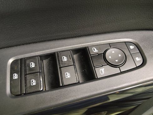 Used 2023 Nissan Pathfinder SV w/ Cargo Package FWD image 27