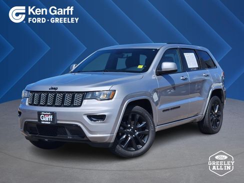 Used 2019 Jeep Grand Cherokee Altitude AWD/4WD image 1