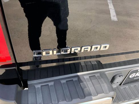 Used 2016 Chevrolet Colorado LT w/ Luxury Package, Chrome image 10