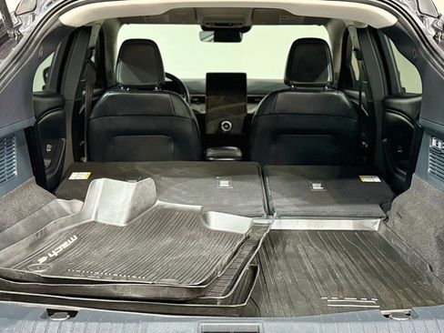 Used 2022 Ford Mustang Mach-E Select image 37