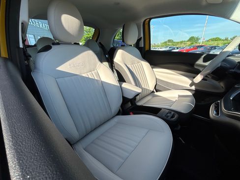 New 2026 FIAT 500 e Icona w/ Quick Order Package 21R FWD image 25