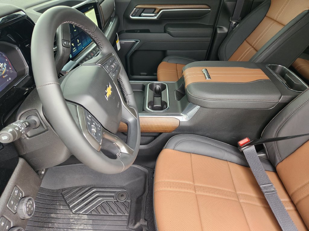 New 2026 Chevrolet Silverado 2500 High Country w/ High Country Premium Package AWD/4WD image 10