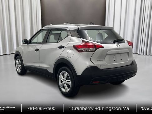 Certified 2019 Nissan Kicks S FWD image 7