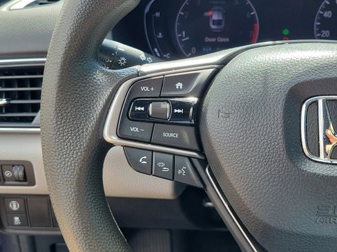 Used 2020 Honda Accord LX image 23