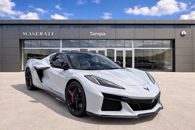 Used 2026 Chevrolet Corvette E-Ray w/ Stealth Interior Trim Package AWD/4WD image 1