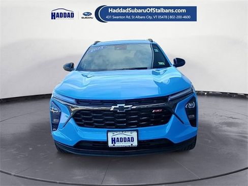 Used 2024 Chevrolet Trax RS w/ Sunroof Package image 8