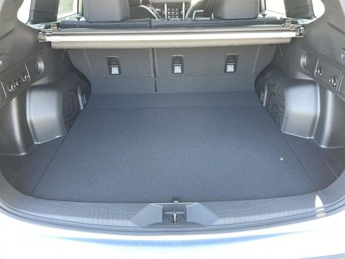 Used 2025 Subaru Forester Premium w/ Convenience Package #2 image 16