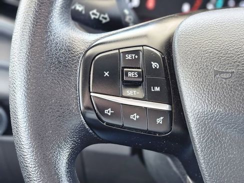 Used 2024 Ford Transit 250 148 Medium Roof image 17