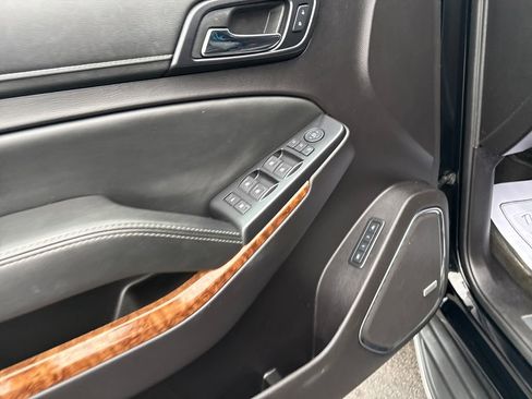 Used 2016 Chevrolet Tahoe LTZ image 14