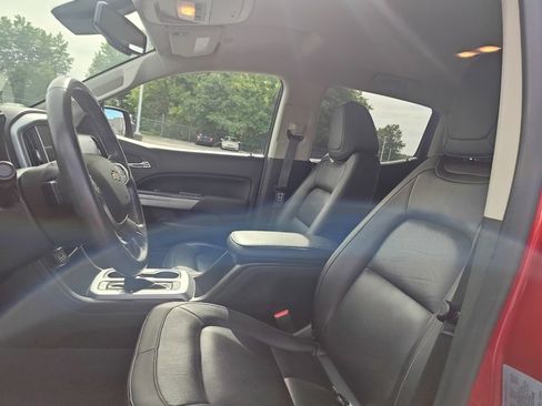 Used 2021 Chevrolet Colorado LT w/ Safety Package AWD/4WD image 8