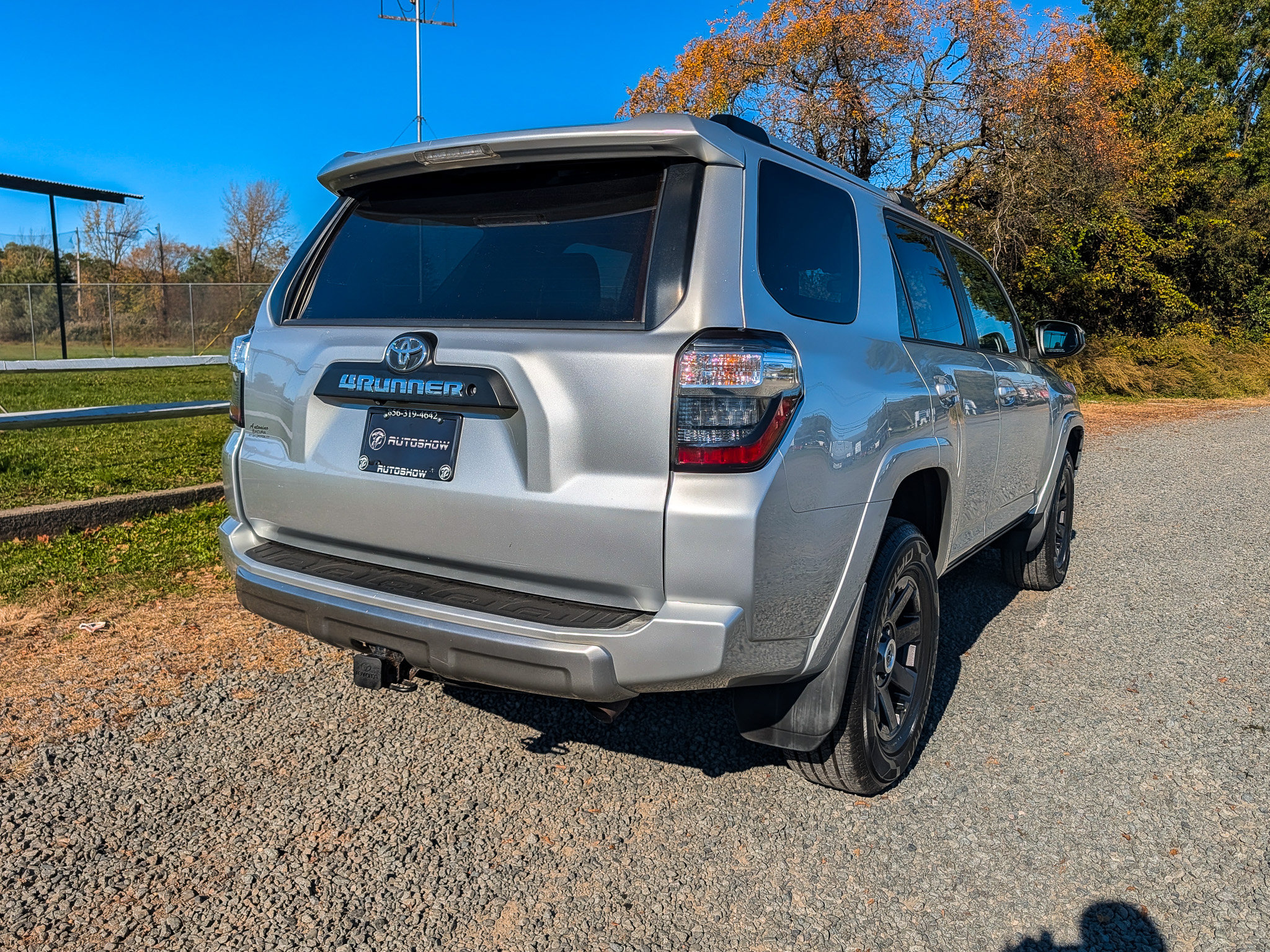 Used 2014 Toyota 4Runner Trail AWD/4WD image 4