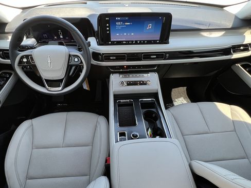 New 2025 Lincoln Aviator Reserve image 16