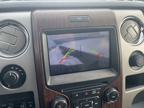 Used 2013 Ford F150 Lariat w/ Lariat Chrome Pkg image 18