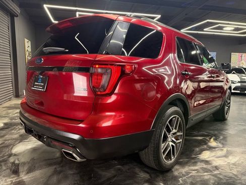 Used 2016 Ford Explorer Sport AWD/4WD image 5