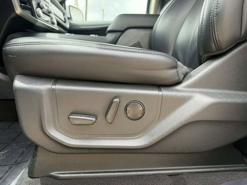 Used 2024 Ford Expedition Max XLT AWD/4WD image 8