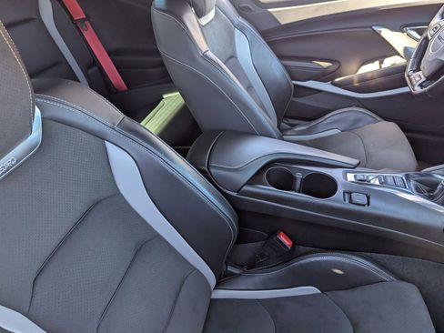 Used 2023 Chevrolet Camaro SS image 10