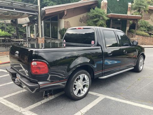 Used 2001 Ford F150 Harley-Davidson RWD image 3
