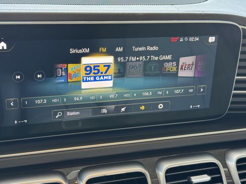 Used 2020 Mercedes-Benz GLS 450 4MATIC image 22